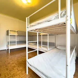 https://six-bed.hotels-lisbon-portugal.com